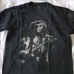 Bob Marley t-shirt